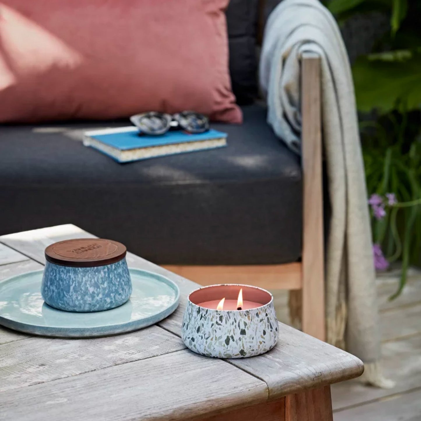 Candela a base di citronella Linden Tree Blossoms