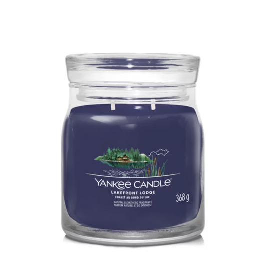 Yankee Candle Lakefront Lodge