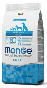 Monge Dog All Breeds Adult Light con salmone e riso 12 kg - Natural Superpremium